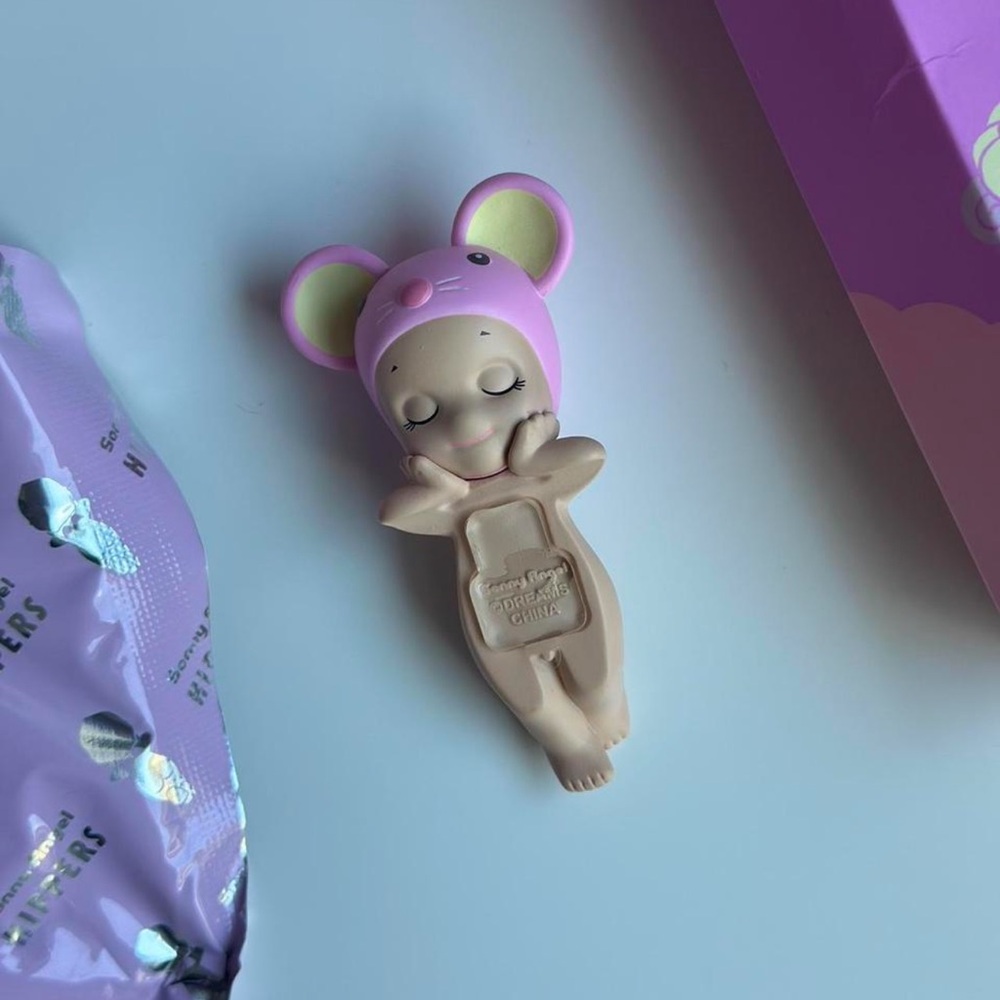 Authentic Sonny Angel Dreaming Hipper Mouse - new, unused